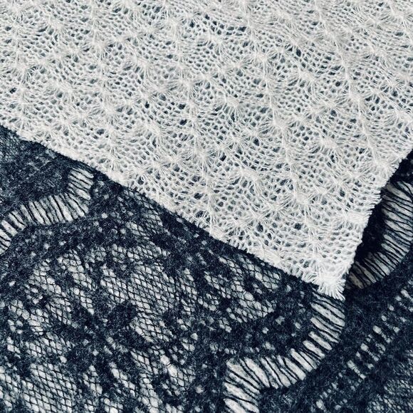 Black Soft Lace Fabric Halloween Gothic - Picture 4 of 5